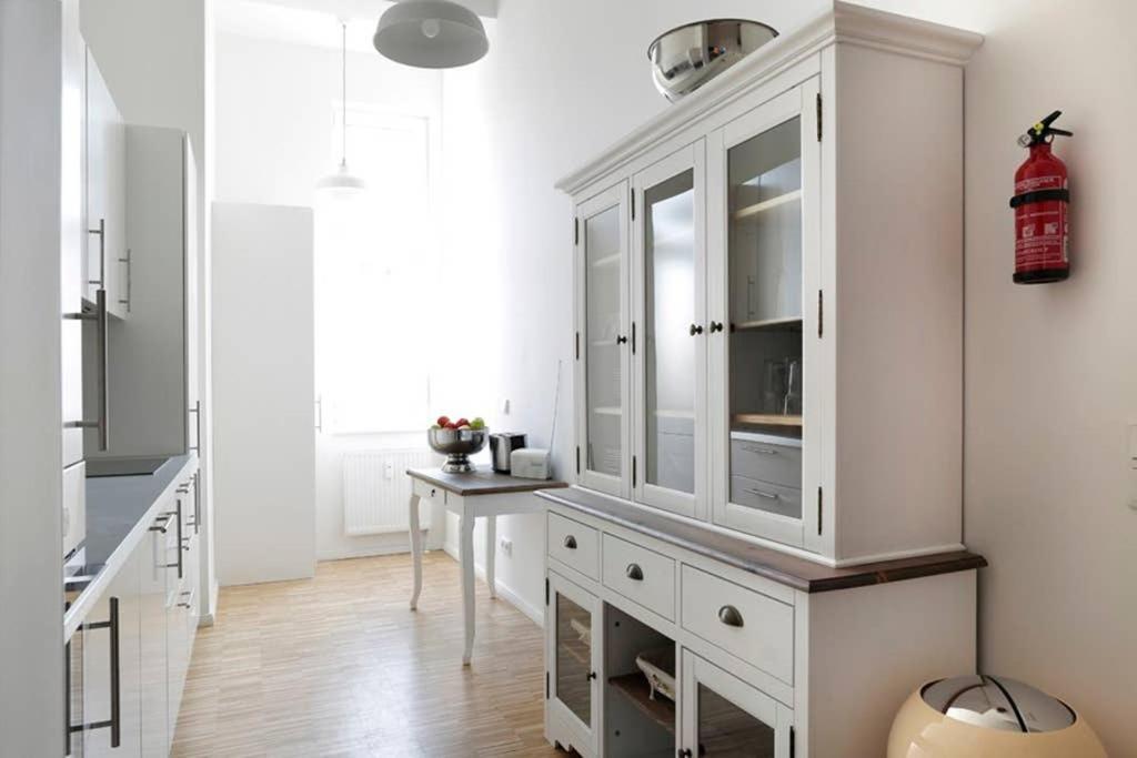 Sc 06 By Rockchair Apartments L Superhost Status L 4 Bedrooms Boxspringbeds 2 Bathrooms Balcony Elevator - Cozy Family & Business Flair Welcomes You! Берлин Экстерьер фото