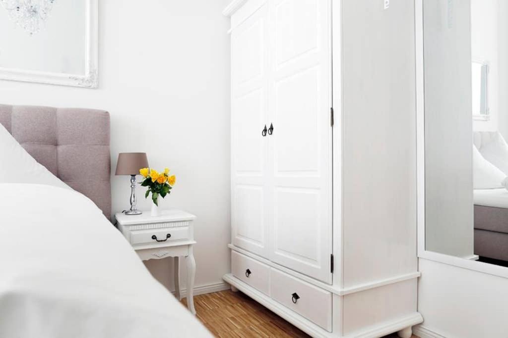 Sc 06 By Rockchair Apartments L Superhost Status L 4 Bedrooms Boxspringbeds 2 Bathrooms Balcony Elevator - Cozy Family & Business Flair Welcomes You! Берлин Экстерьер фото